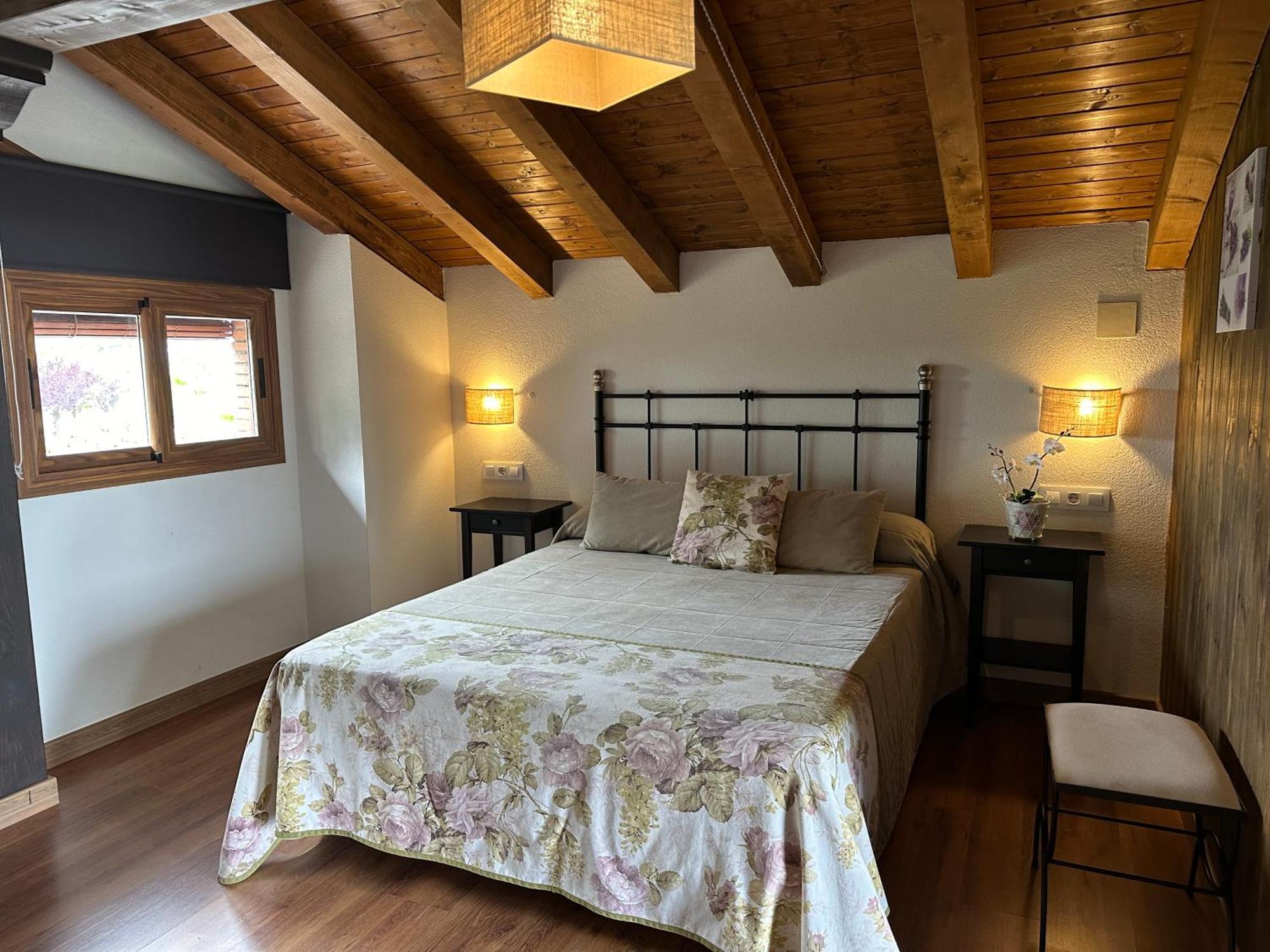 Hotel Rural La Covacha Losar De La Vera Ngoại thất bức ảnh